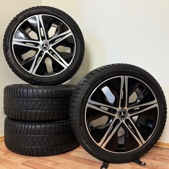 DVOUROZMĚRNÉ MERCEDES C W206 5x112 R18 +ZIMNÍ PNEU