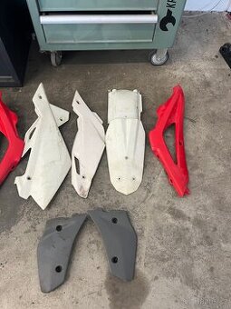 Husqvarna sm wr wre cr 125