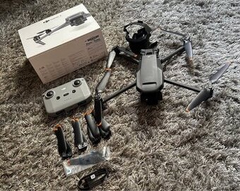 DJI Mavic 3