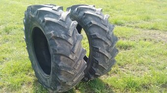 Prodám 2 x použité pneu Traktor 16,9-30 Petlas