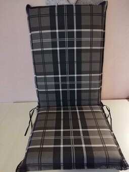 Polstry na zahradní nábytek nebo zahradní houpačku