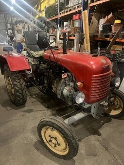 TRAKTOR STEYR TYP 80 , 15 PS
