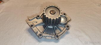 Vodní pumpa – čerpadlo na VOLVO - SIL PA1282   8694630