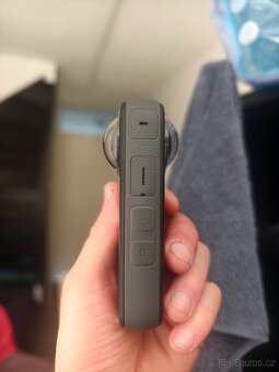 Insta 360 X3 + Tripod a ochrané čočky - 1