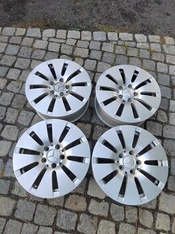 Prodám zánovní alu 16 mercedes Benz třídy C 5x112 ET 38