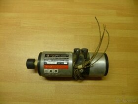 motor 30V s tachem