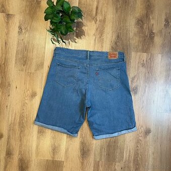 Džínové Levis jorts kratasy