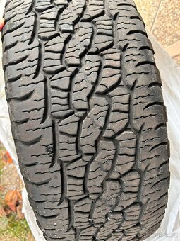Celoroční pneumatiky 245/60 R18