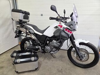 Yamaha XT 660 Z Ténéré - alu kufry - Akrapovič výfuky