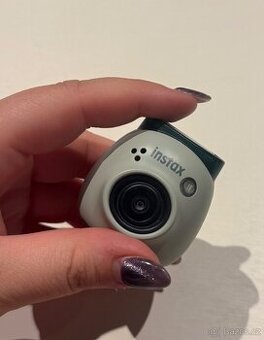 Fujifilm Instax Pal Green - digitální fotoaparát
