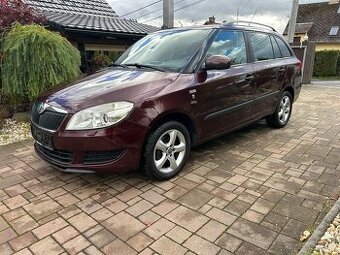 Škoda Fabia II kombi 1.2tsi 11/2013 ELEGANCE