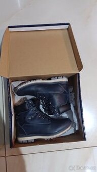 Kožené zimní boty Fila vel 37