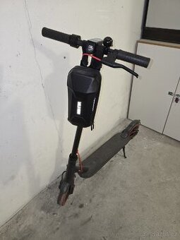 Elektrokoloběžka Xiaomi PRO
