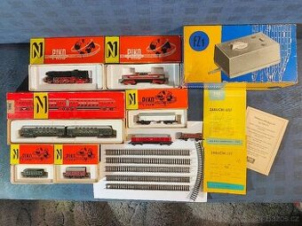 vláčky N lokomotivy, vagonky