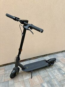 ELEKTROKOLOBĚŽKA NINEBOT MAX G2