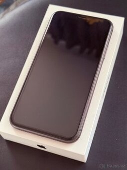 iPhone 11 64GB černý