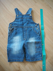 Různé dámské a dětské oblečení, doplňky, korále