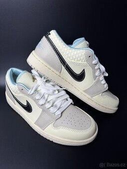 Nike Air Jordan 1 low se  39eu