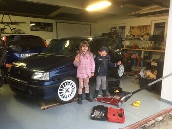 Renault Clio 1.8 16V S16 sport Grand prix podobne williams