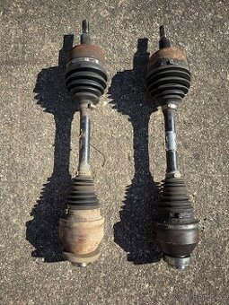 VW T5 2.5 tdi 96 kw - predni poloosy