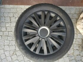 195/55/15 sada Skoda VW s letními pneu a poklicemi - 1