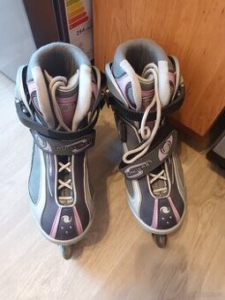 Dámské kolečkové brusle RollerDerby