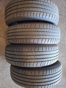 Nové pneu Bridgestone Turanza 205/60 R16