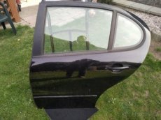Seat Leon boční dveře