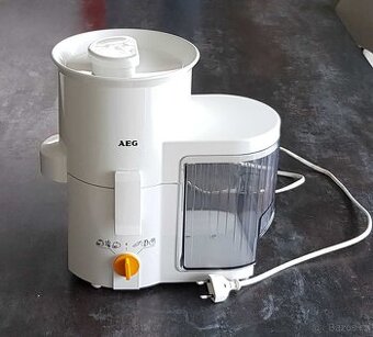 Elektrický odšťavňovač AEG – ESF 103