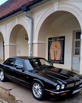 JAGUAR XJR SUPERCHARGED