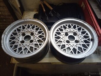 Dobová značková ALU kola MELBER 13" 4x100