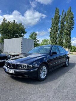 Bmw e39 523i