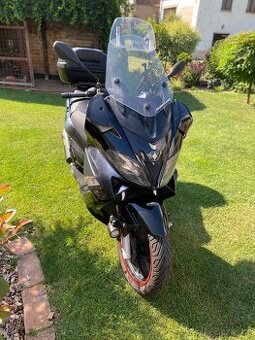 Gilera nexus 300
