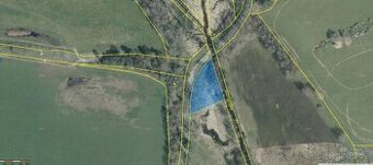 Prodám pozemek 2000 m² u potoka – Hošťka