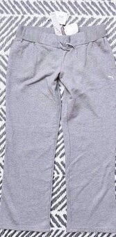 NOVÉ DÁMSKÉ SPORTOVNÍ TEPLÁKY - PUMA - vel. XL