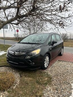 OPEL ZAFIRA 1.4i AUTOMAT 7MÍST KLIMA
