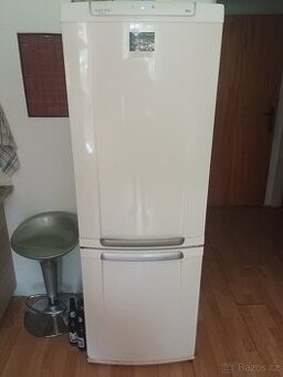 Lednice Electrolux