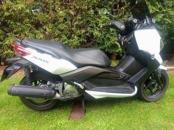 Yamaha xMax125