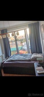 Postel 140x200 MALM s roštem a úložným prostorem