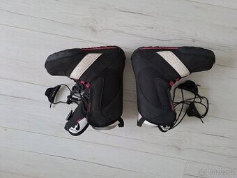 Boty Nitro na snowboard vel. 37