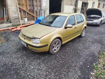 Volkswagen GOLF IV 1.6 benzín - díly z vozu