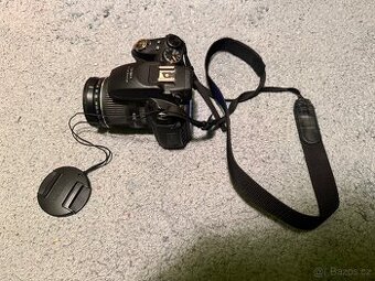 Fujifilm FinePix HS10