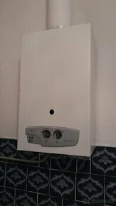 plynový průtokový ohřívač vody