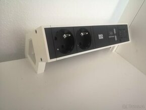 Zásuvková lišta Bachmann 230v 2x USB + modul do PC