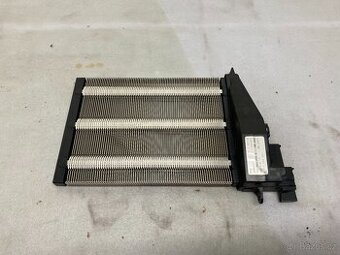 VW GOLF 5 2003-2008 - RADIÁTOR PŘÍDAVNÉHO TOPENÍ 1K0963235C