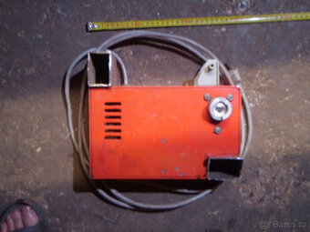 Šnekova převodovka 10 ot/MIN + vypinač-na gril nebo podobn