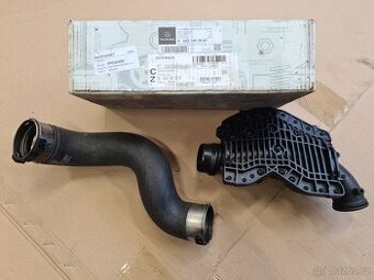 Tlaková hadice turba, rezonátor Mercedes W212 W204 350 CDi