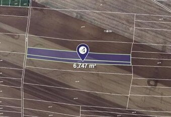 Prodej podílu 1/4 pole 1 687 m², Vlašim