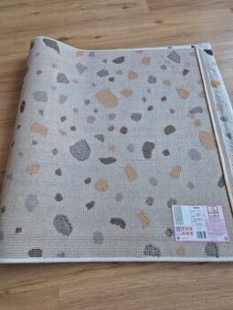 Kusový koberec ADRA 190 x 133