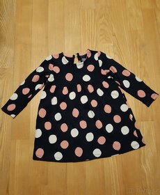 Puntíkaté šaty vel 12-18 m